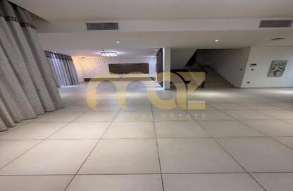 Villa - 4 - 7 for rent in West Yas - Yas Island - Abu Dhabi