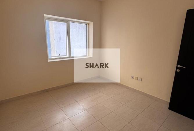 53574807 - Property Image 3