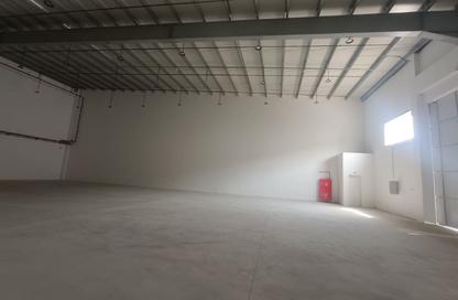 Warehouse - Studio - 1 Bathroom for rent in Ajman Industrial 1 - Ajman Industrial Area - Ajman