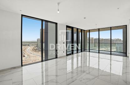 Apartment - 4 - 6 for rent in Crest Grande - Sobha Hartland - Mohammed Bin Rashid City - Dubai Apartment - 4 - 6 for rent in Crest Grande - Sobha Hartland - Mohammed Bin Rashid City - Dubai