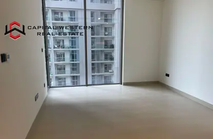 شقة - غرفة نوم - 2 حمامات للايجار في شوبا كرييك فيستاس برج ب - صبحا هارتلاند - مدينة الشيخ محمد بن راشد - دبي