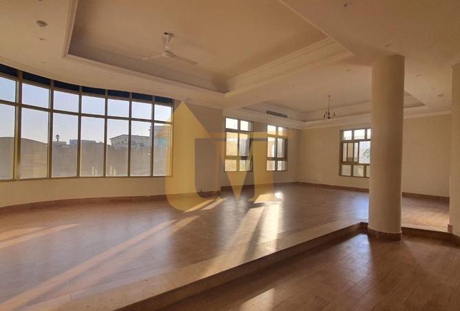 54004265 - Property Main Image