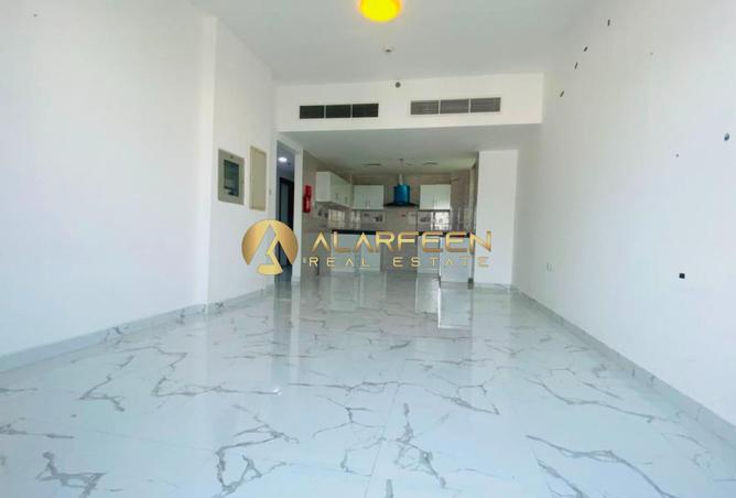 126579205 - Property Main Image