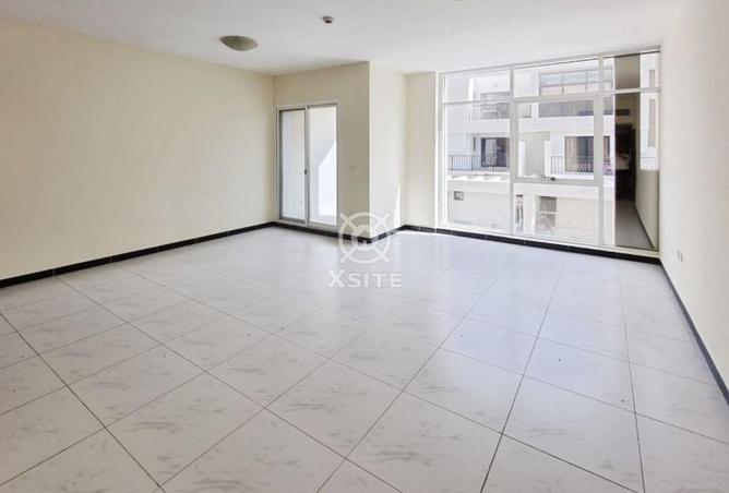 104121610 - Property Main Image