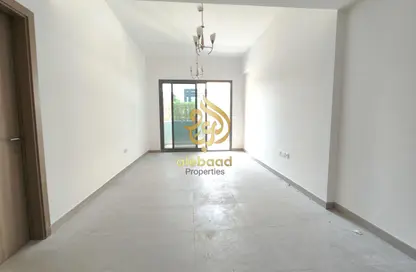 شقة - غرفة نوم - 2 حمامات للايجار في مبني فيكتوريا - المدينة العالمية المرحلة 2 - 4 الورسان - الورسان - دبي