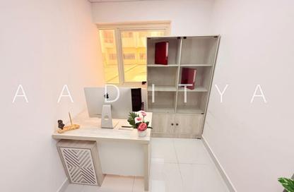 Office Space - Studio - 1 Bathroom for rent in Silver Home Building - Hor Al Anz - Deira - Dubai