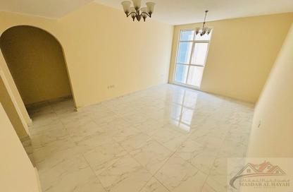 Apartment - 1 Bedroom - 2 Bathrooms for rent in Muwaileh 29 Building - Muwaileh - Sharjah