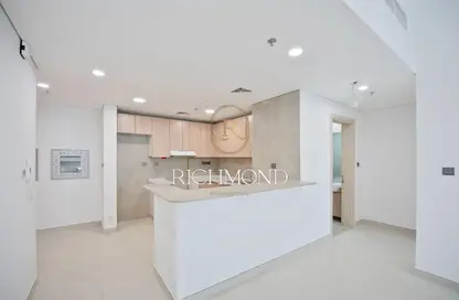 Apartment - 1 Bedroom - 2 Bathrooms for rent in Karimian 3 - Jumeirah Garden City - Al Satwa - Dubai