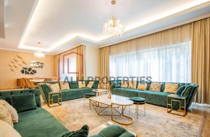 Townhouse - 4 Bedrooms - 5 Bathrooms for rent in Nad Al Sheba Villas - Nad Al Sheba 3 - Nad Al Sheba - Dubai Townhouse - 4 Bedrooms - 5 Bathrooms for rent in Nad Al Sheba Villas - Nad Al Sheba 3 - Nad Al Sheba - Dubai
