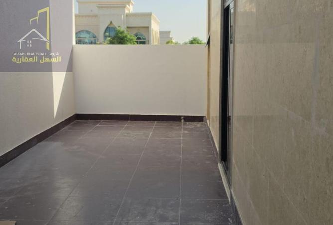90068329 - Property Image 2