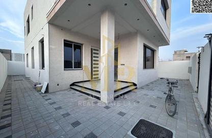 Villa - 5 Bedrooms - 7 Bathrooms for sale in Al Yasmeen 1 - Al Yasmeen - Ajman