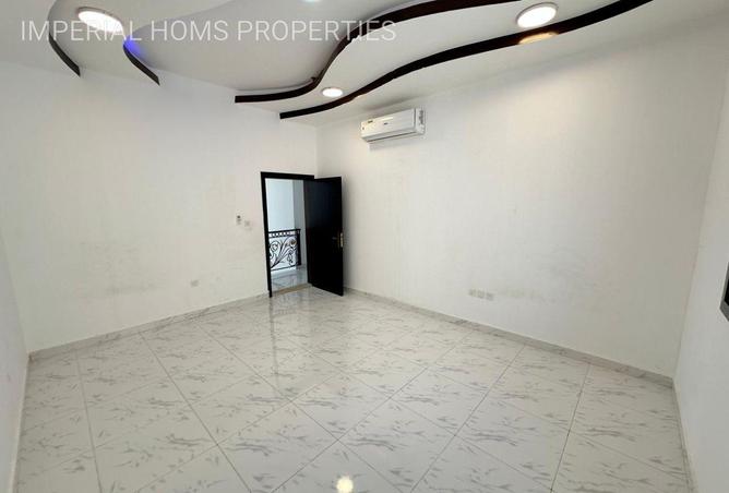 100850245 - Property Image 2