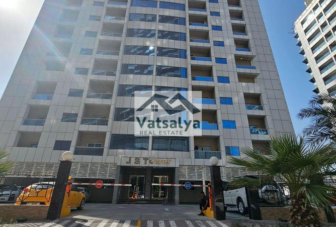 81543349 - Property Image 2