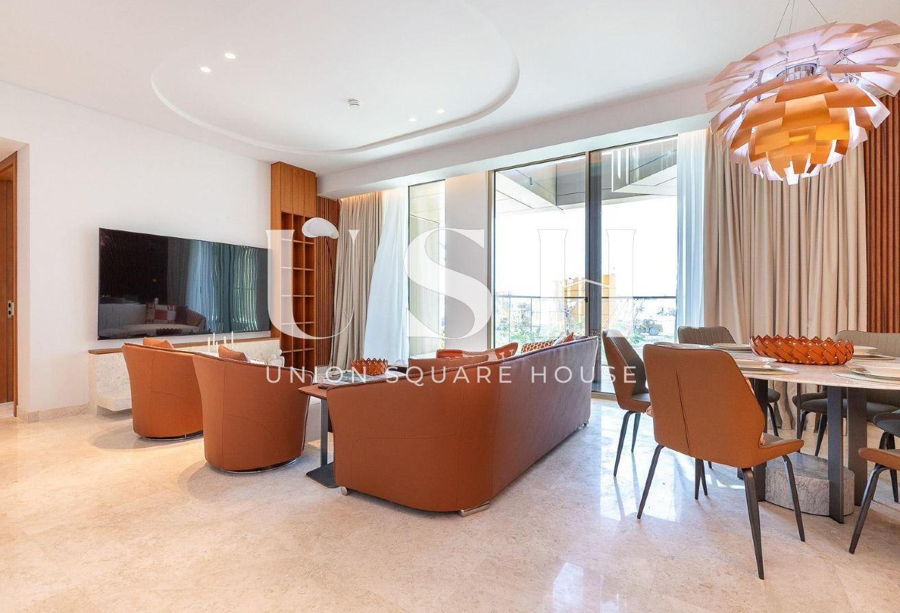 Luxury Furnished | Sea View | Beachfront Living photo 7