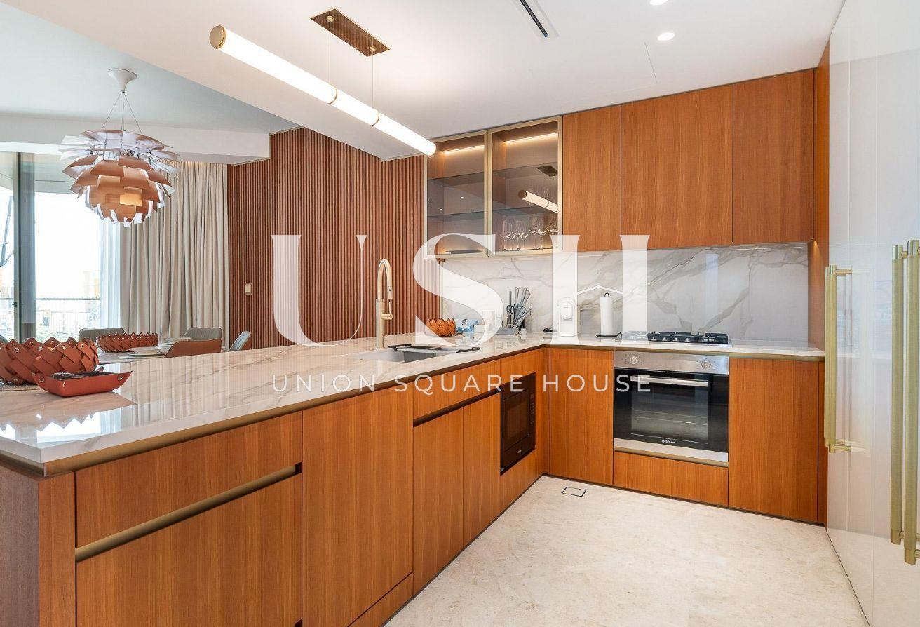 Luxury Furnished | Sea View | Beachfront Living photo 9