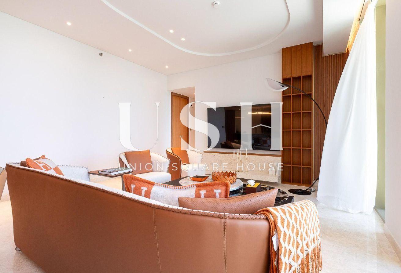 Luxury Furnished | Sea View | Beachfront Living photo 5