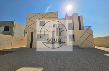 Villa - 6 Bedrooms - 7+ Bathrooms for sale in Seih Al Uraibi - Ras Al Khaimah