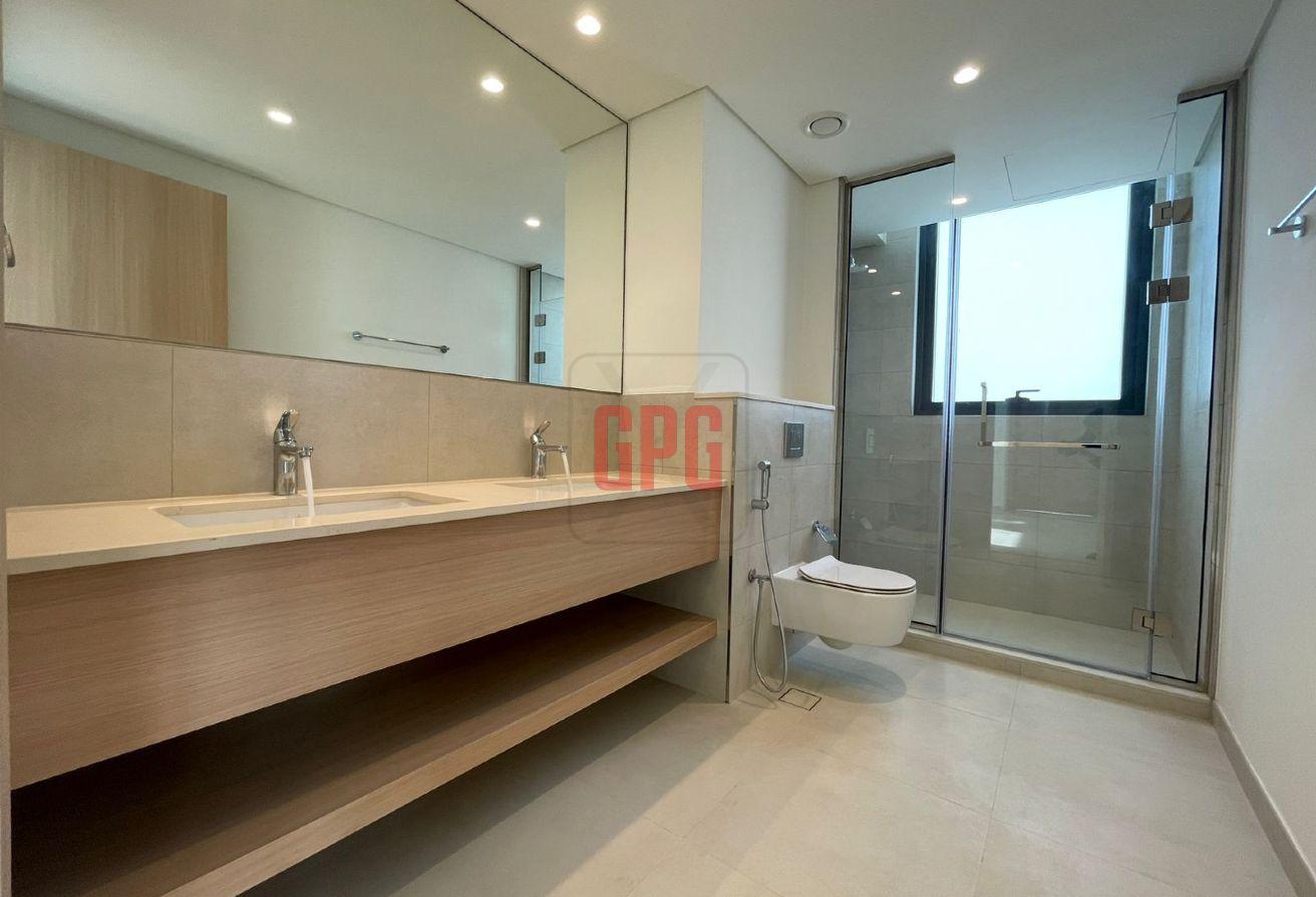 Spacious 4BR | Close to Amenities | Prime Location photo 12