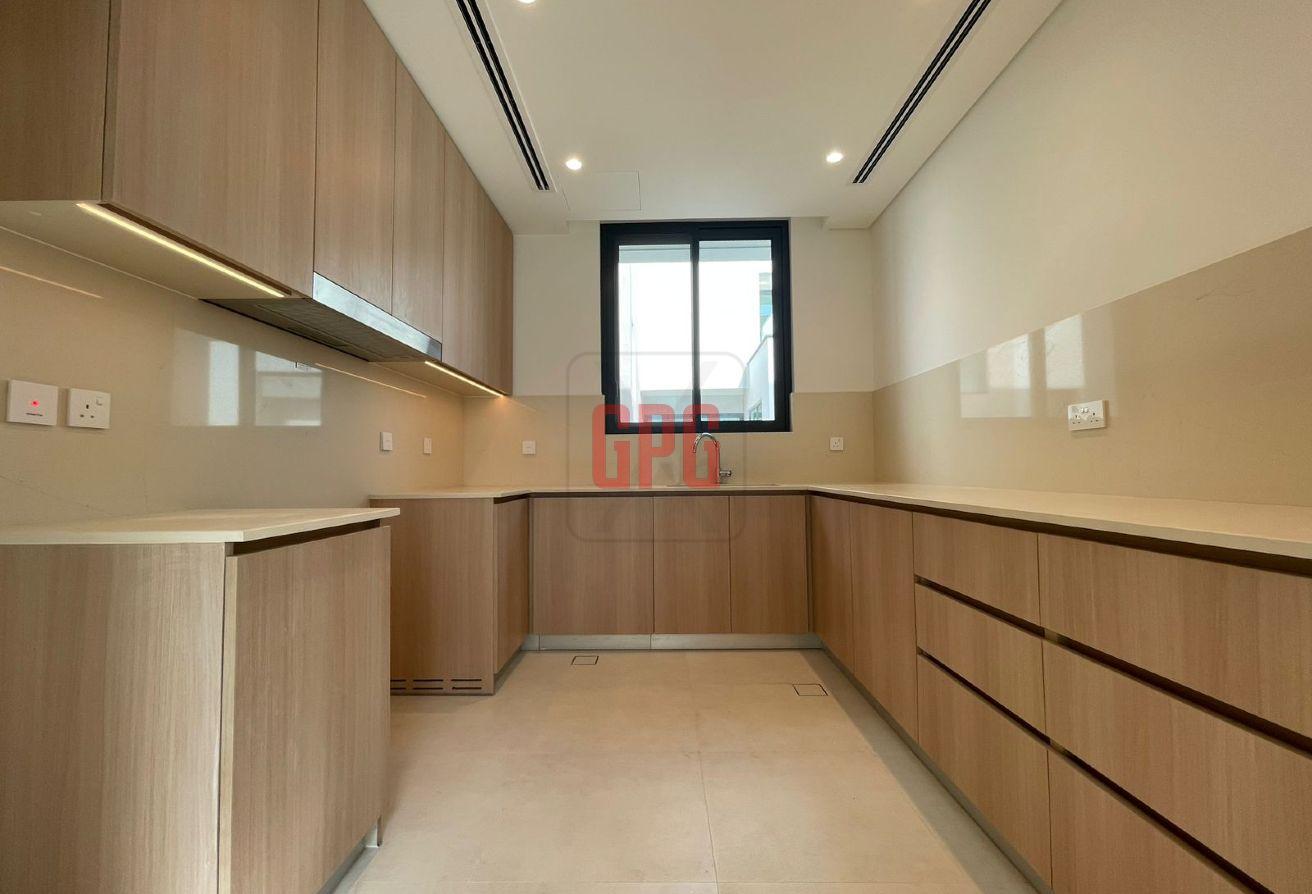 Spacious 4BR | Close to Amenities | Prime Location photo 23