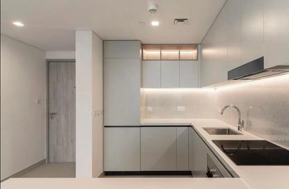 Apartment - 1 Bedroom - 2 Bathrooms for sale in LIV Waterside - Dubai Marina - Dubai