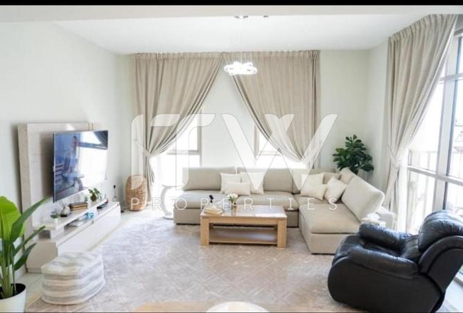83647853 - Property Image 2