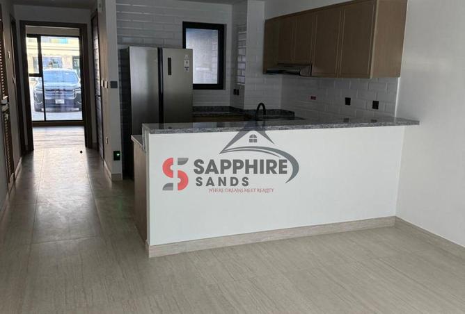 67834262 - Property Image 3