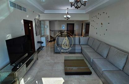 Apartment - 3 Bedrooms - 4 Bathrooms for rent in Corniche Tower - Ajman Corniche Road - Ajman