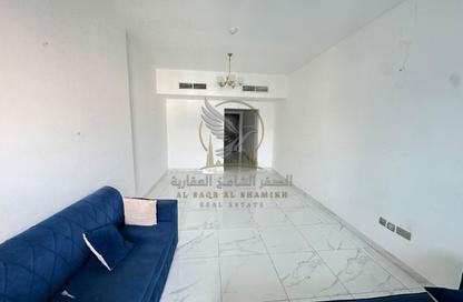 Apartment - 2 - 3 for rent in Al Majaz 1 - Al Majaz - Sharjah Apartment - 2 - 3 for rent in Al Majaz 1 - Al Majaz - Sharjah