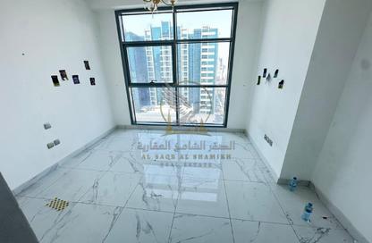 Apartment - 2 - 3 for rent in Al Majaz 1 - Al Majaz - Sharjah Apartment - 2 - 3 for rent in Al Majaz 1 - Al Majaz - Sharjah