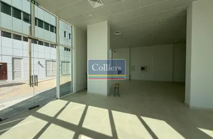 متجر - استوديو للايجار في مدينة خليفة - أبوظبي