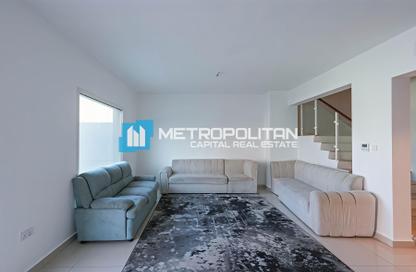 Townhouse - 3 Bedrooms - 3 Bathrooms for rent in Al Samha - Abu Dhabi