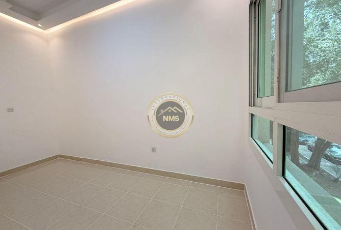 72304537 - Property Image 3