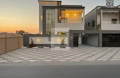 فيلا - 4 غرف نوم - 6 حمامات للبيع في الحليو 2 - الحليو - عجمان