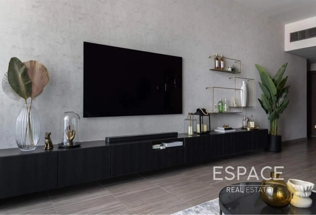 141913622 - Property Main Image