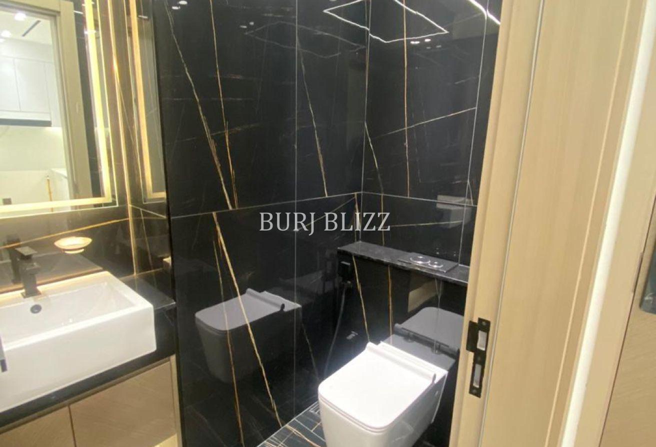 Elegant 1BR Home | High Floor | Open View photo 9