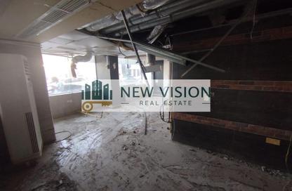 Retail - Studio - 4 Bathrooms for rent in Al Majaz 2 - Al Majaz - Sharjah