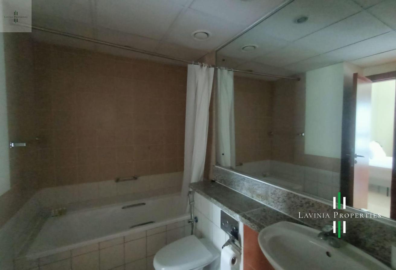 FURNISHED | VACANT | LUXURIOUS | UPGRADED photo 15