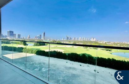 Apartment - 3 Bedrooms - 3 Bathrooms for rent in Vida Residence 3 - Vida Residence - The Hills - Dubai