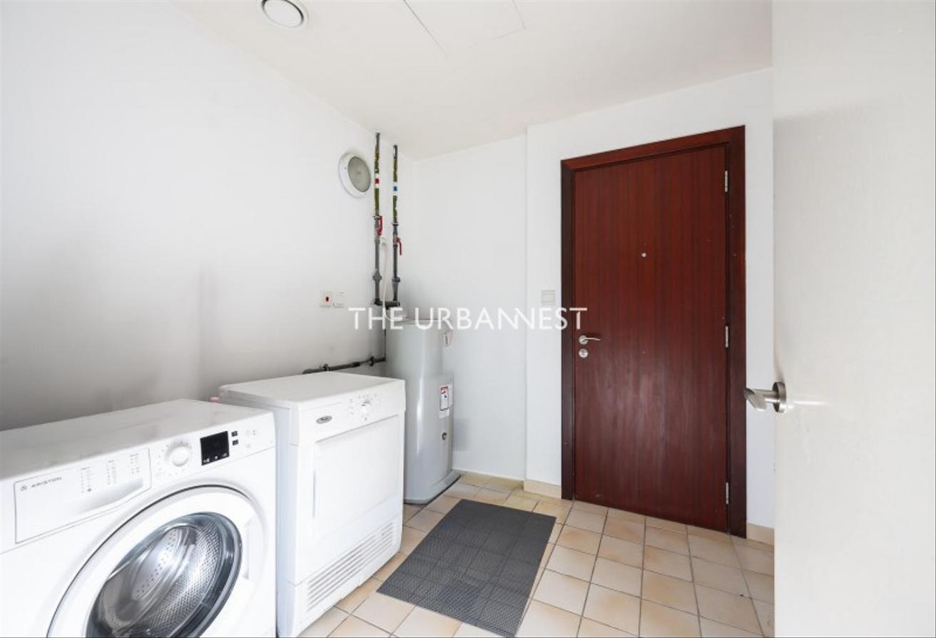 Fully Furnished | Stunning Marina Views | Vacant photo 12