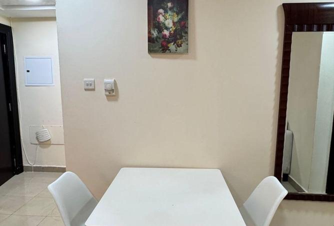 73843185 - Property Image 2