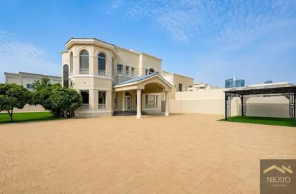 Villa - 4 Bedrooms - 5 Bathrooms for rent in Nad Al Sheba 4 - Nad Al Sheba - Dubai