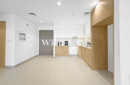 Apartment - 2 Bedrooms - 2 Bathrooms for sale in Seagate Building 3 - Seagate - Mina Rashid - Dubai