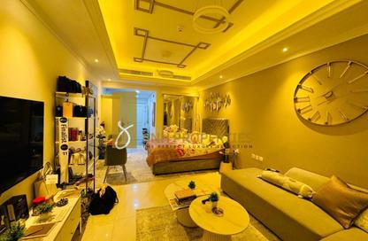 Apartment - Studio - 1 Bathroom for sale in Vincitore Palacio - Arjan - Dubai
