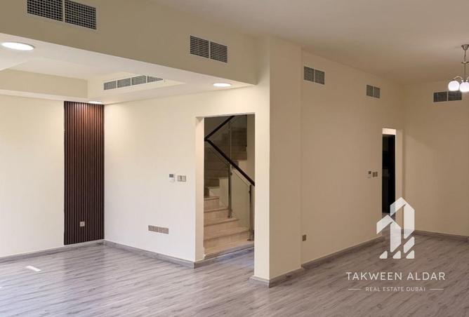 75021120 - Property Main Image