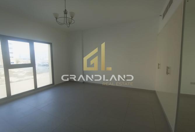115042204 - Property Image 3