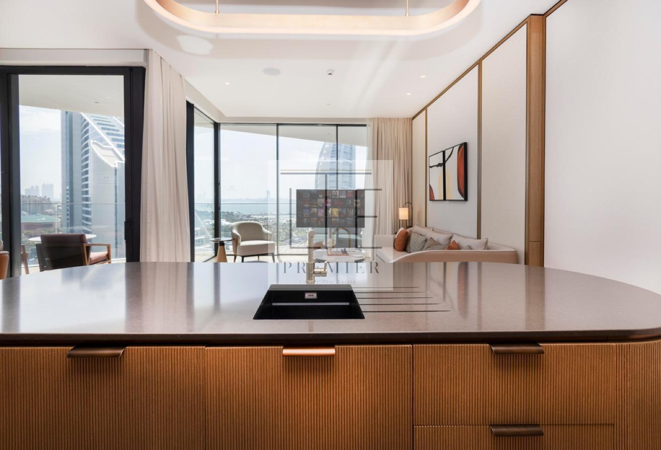 Resort-Style 2BR + Maid | Burj Al Arab Views photo 8