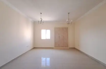 شقة - 1 حمام للايجار في برج الفجر - النهدة - الشارقة شقة - 1 حمام للايجار في برج الفجر - النهدة - الشارقة