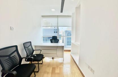 Office Space - 1 Bedroom - 4 Bathrooms for rent in Hamdan Street - Abu Dhabi