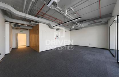 Office Space - Studio for rent in Al Salam Tower - Dubai Media City - Dubai