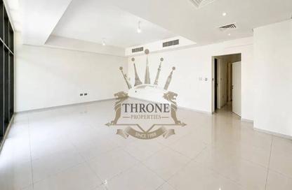 Townhouse - 3 - 5 for sale in Amazonia - Damac Hills 2 - Dubai